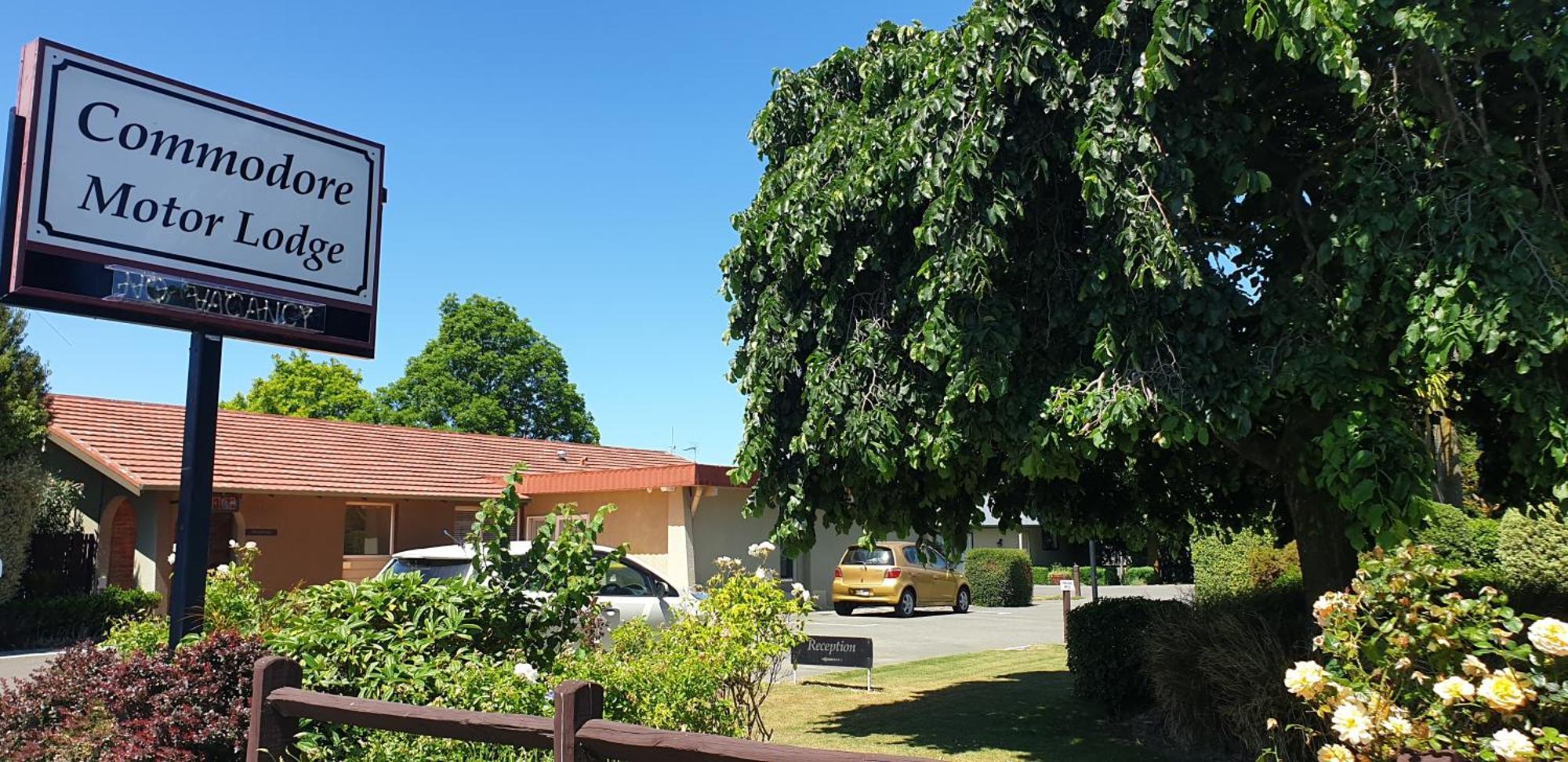 Commodore Motor Lodge แอชเบอร์ตัน ภายนอก รูปภาพ
